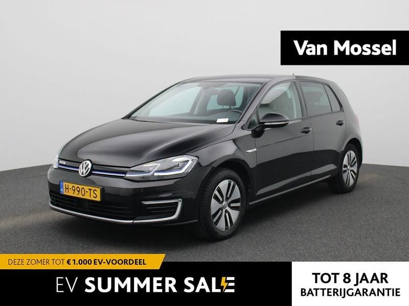 Zwart Gebruikt 2020 VW e-Golf Hatchback | € 12.900 (Eerlijke prijs) - Afbeelding 1/4