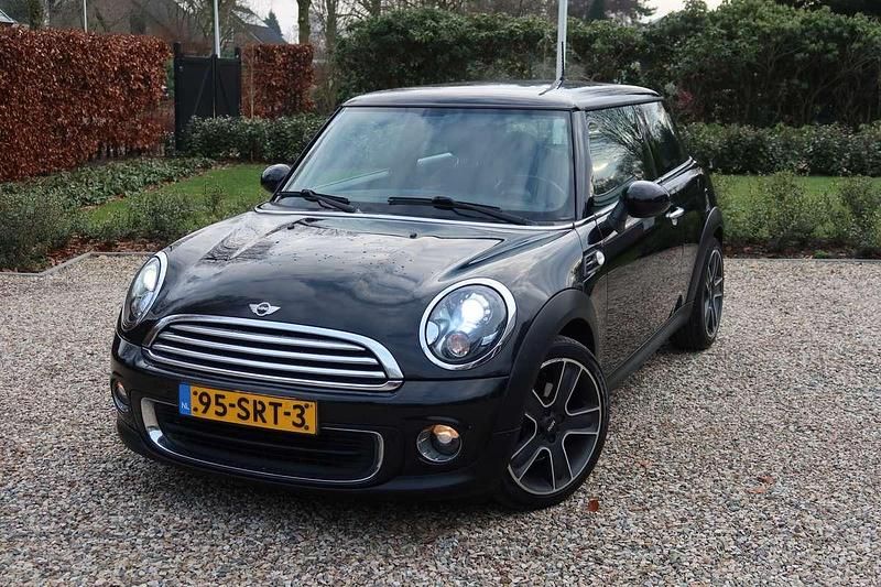 Occasion 2011 Mini ONE Hatchback | € 3.950 (Eerlijke prijs) - Afbeelding 1/4
