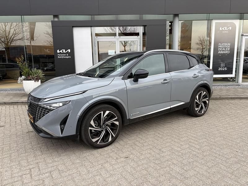 Grijs Occasion 2024 Nissan Qashqai Tekna+ SUV | € 35.945 (Super prijs) - Afbeelding 1/4
