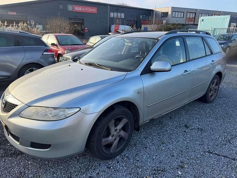 Grijs Occasion 2004 Mazda 6 Touring Stationwagen | € 999 (Eerlijke prijs) - Afbeelding 1/4
