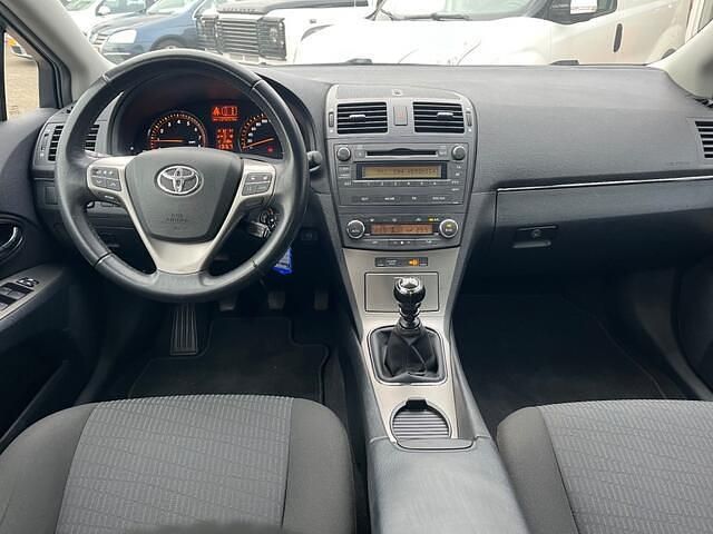 Occasion Toyota Avensis 147 PK (108 kW) 2009 Grijs Sedan