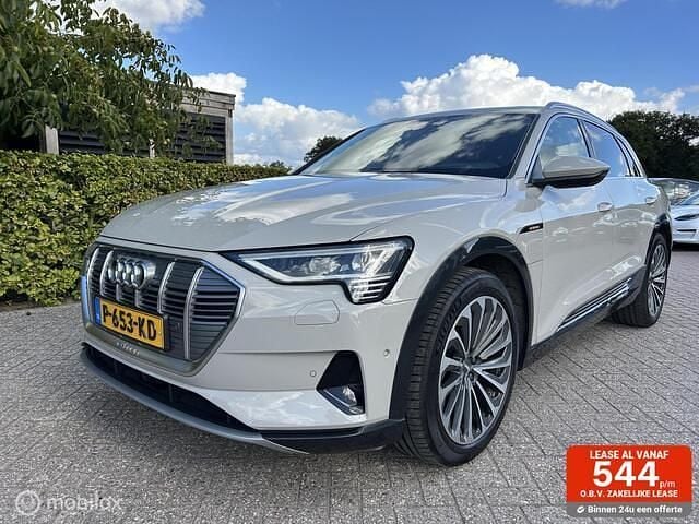 Grijs Gebruikt 2018 Audi e-tron Advanced SUV | € 33.950 (Duur) - Afbeelding 1/4