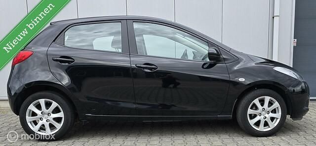 Occasion Mazda 2 75 PK (55 kW) 2010 Zwart Hatchback