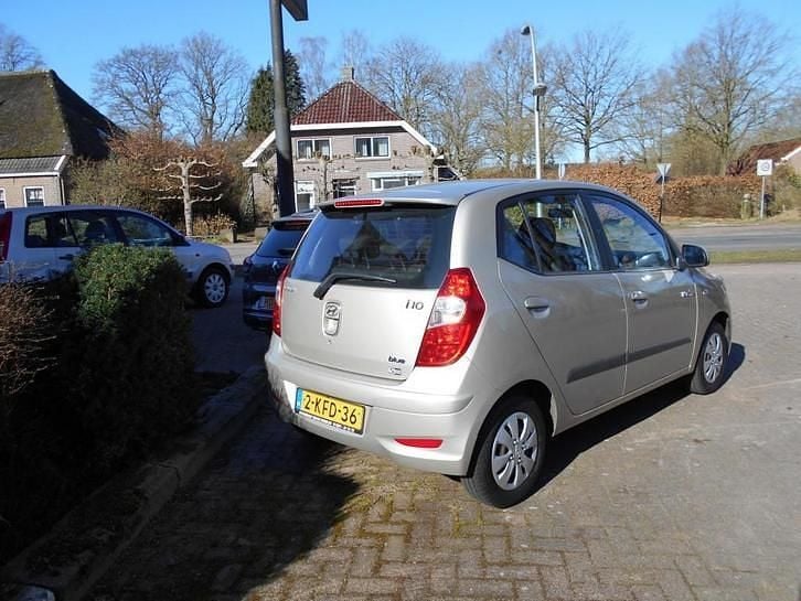 Occasion Hyundai i10 69 PK (50 kW) 2013 Beige Hatchback