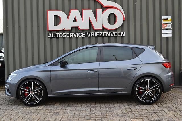 Occasion Seat Leon CUPRA 301 PK (221 kW) 2017 Grijs Hatchback