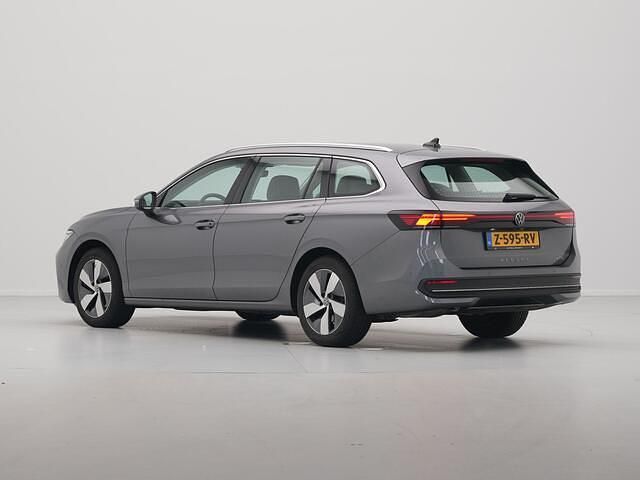 Occasion VW Passat Business 150 PK (110 kW) 2024 Grijs Stationwagen