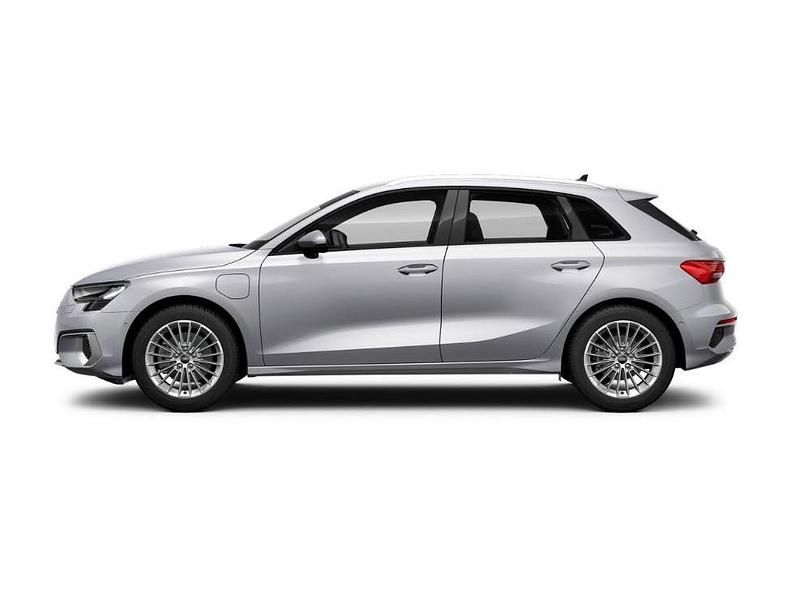Occasion Audi A3 Advanced 204 PK (150 kW) 2024 Zilver Hatchback
