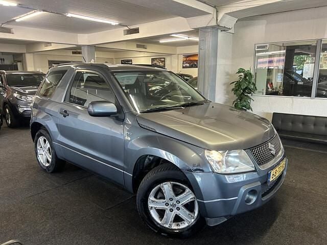 Grijs Gebruikt 2006 Suzuki Grand Vitara Exclusive SUV | € 3.795 (Super prijs) - Afbeelding 1/4