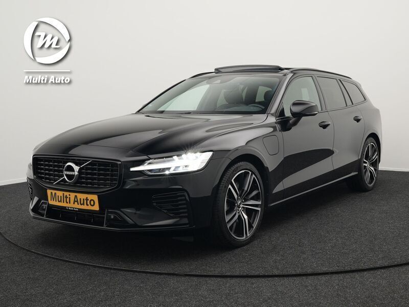 Zwart Gebruikt 2022 Volvo V60 R-Design Stationwagen | € 37.840 (Eerlijke prijs) - Afbeelding 1/4