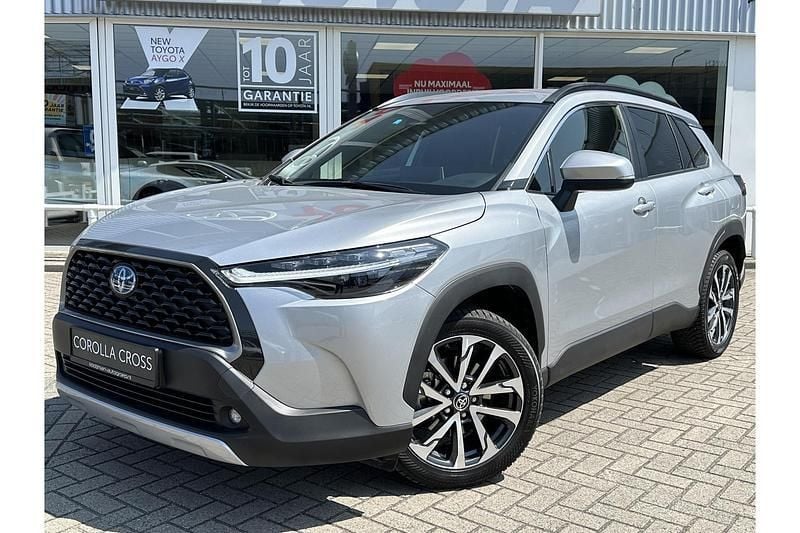 Gebruikt 2024 Toyota Corolla Cross SUV | € 37.249 - Afbeelding 1/1