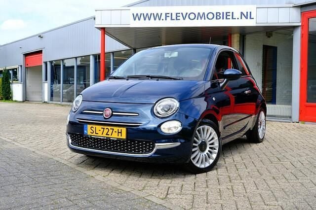 Blauw Gebruikt 2018 Fiat 500 Lounge Hatchback | € 13.450 (Eerlijke prijs) - Afbeelding 1/4