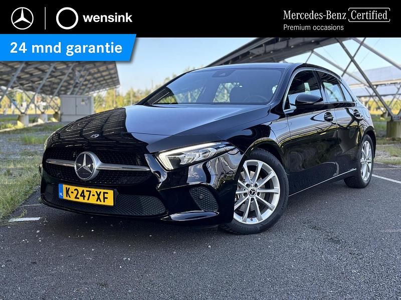 Zwart Gebruikt 2018 Mercedes A200 Hatchback | € 22.850 (Goede deal) - Afbeelding 1/4