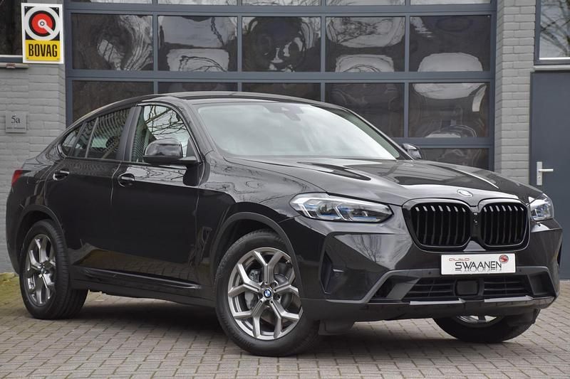 Occasion BMW X4 2024 Zwart SUV
