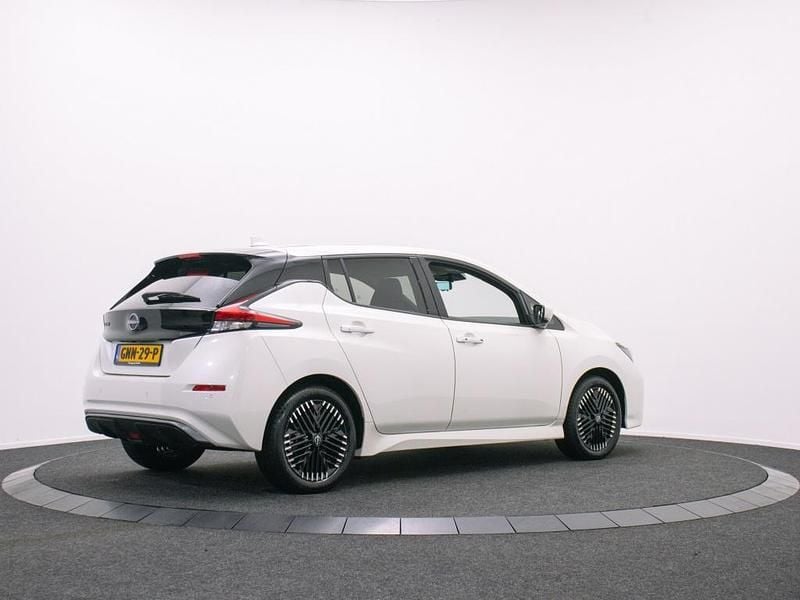Occasion Nissan Leaf 360º 110 kW (150 PK) 2024 Wit (metallic) Hatchback