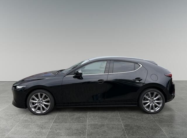 Zwart Gebruikt 2020 Mazda 3 Comfort Hatchback | € 19.950 (Eerlijke prijs) - Afbeelding 1/4