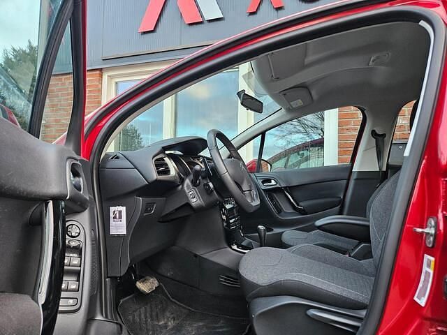 Occasion Citroën C3 PureTech 82 PK (60 kW) 2016 Rood (metallic) Hatchback