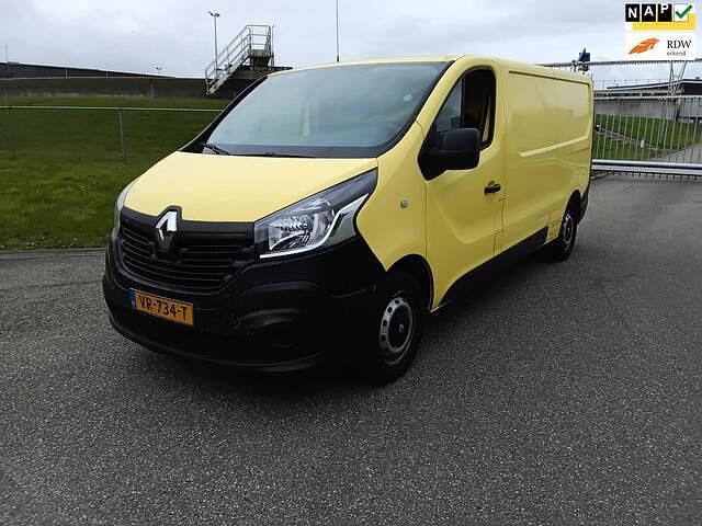Overige Gebruikt 2015 Renault Trafic Van | € 3.500 (Goede deal) - Afbeelding 1/4