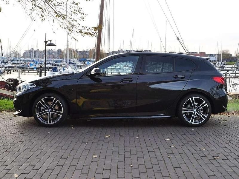 Occasion BMW 118 M Sport 136 PK (100 kW) 2024 Zwart Hatchback