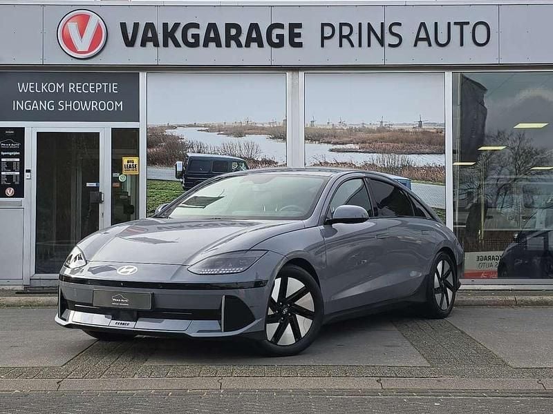 Grijs Gebruikt 2023 Hyundai Ioniq 6 Sedan | € 29.900 (Super prijs) - Afbeelding 1/4