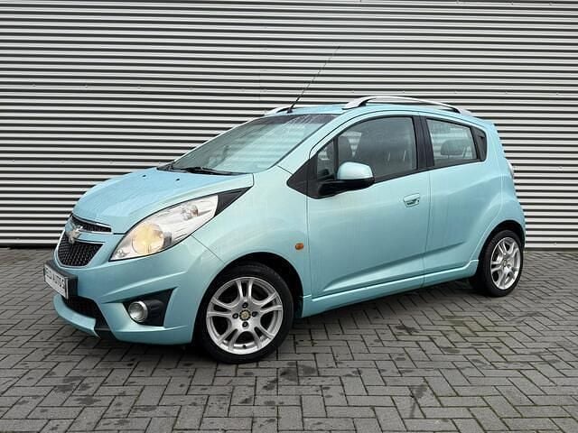 Blauw Occasion 2010 Chevrolet Spark LT Hatchback | € 3.780 (Eerlijke prijs) - Afbeelding 1/4