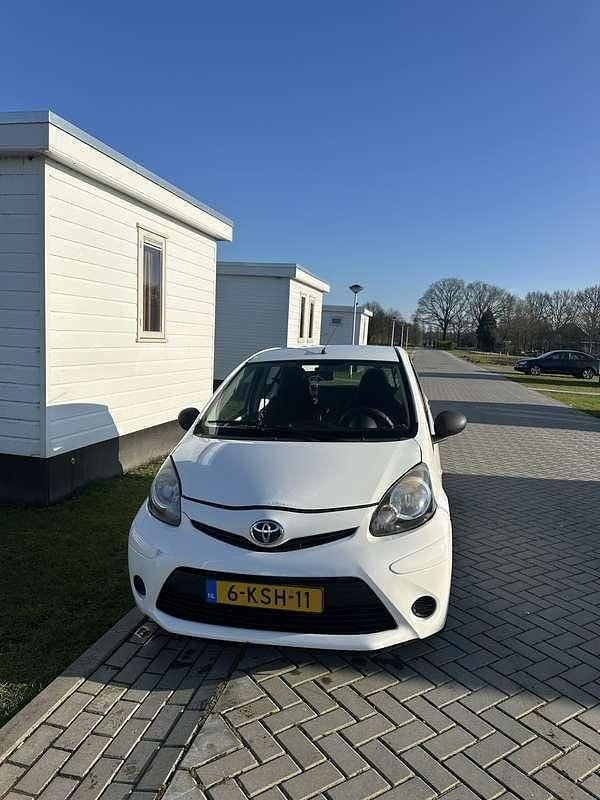 Occasion Toyota Aygo Sport 68 PK (50 kW) 2013 Hatchback