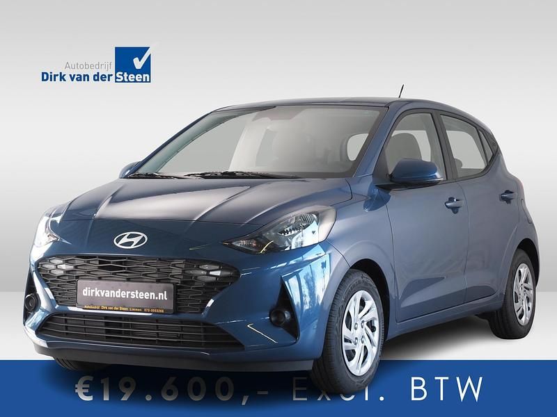 Groen Nieuw 2025 Hyundai i10 Comfort Hatchback | € 21.950 - Afbeelding 1/4