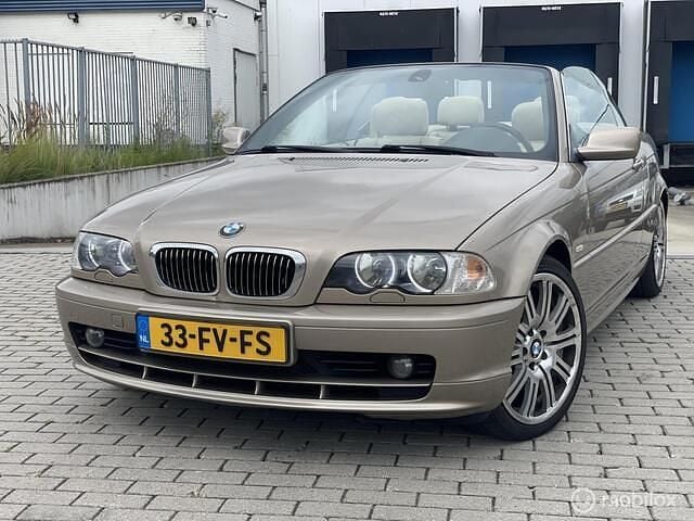 Beige Gebruikt 2000 BMW 323 Cabriolet Executive Cabriolet | € 4.495 (Iets duurder) - Afbeelding 1/4