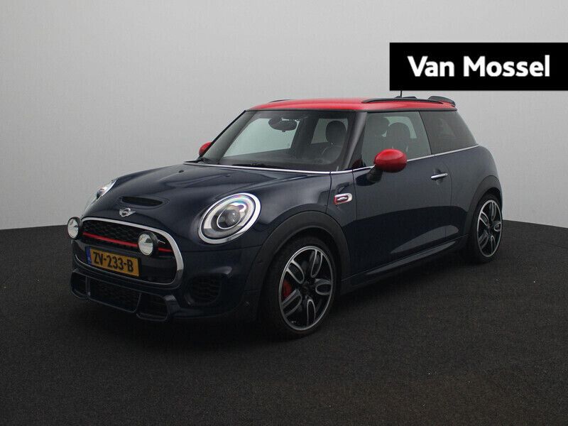 Blauw Gebruikt 2017 Mini Cooper Hatchback | € 25.795 - Afbeelding 1/4