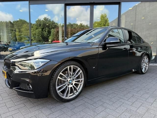 Occasion BMW 330e M Sport 252 PK (185 kW) 2018 Zwart Sedan