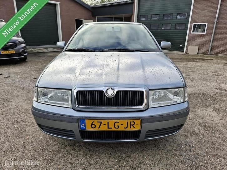 Gebruikt 2002 Skoda Octavia Ambiente | € 1.650 - Afbeelding 1/1