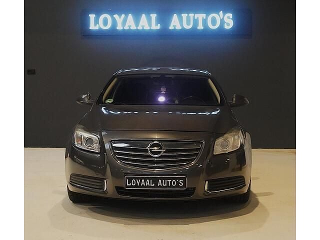 Occasion Opel Insignia Edition 221 PK (162 kW) 2009 Grijs Sedan