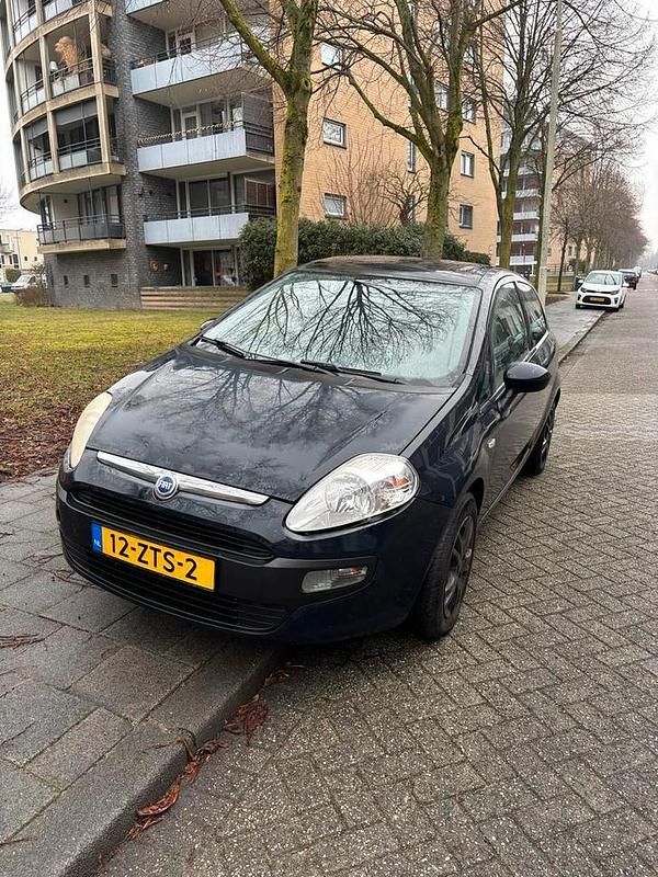 Occasion Fiat Grande Punto 69 PK (50 kW) 2011 Hatchback