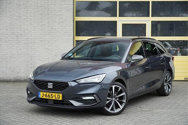 Grijs Gebruikt 2020 Seat Leon CONNECT Stationwagen | € 17.450 (Eerlijke prijs) - Afbeelding 1/4