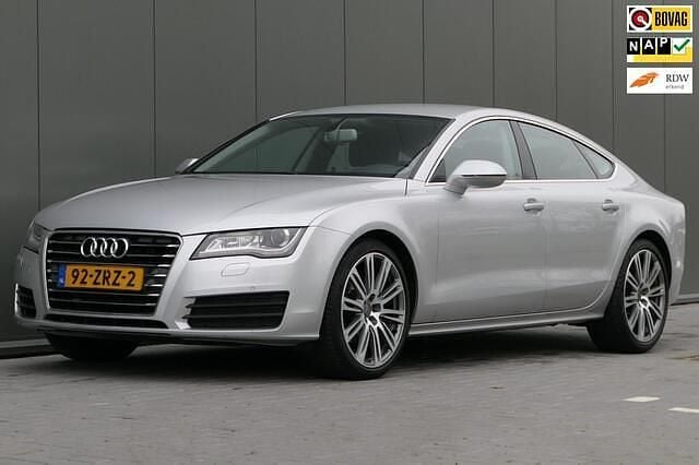 Grijs Occasion 2013 Audi A7 Sportback Proline Hatchback | € 13.940 (Eerlijke prijs) - Afbeelding 1/4