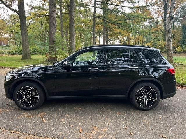Occasion Mercedes GLC300 AMG line 258 PK (189 kW) 2019 Zwart SUV