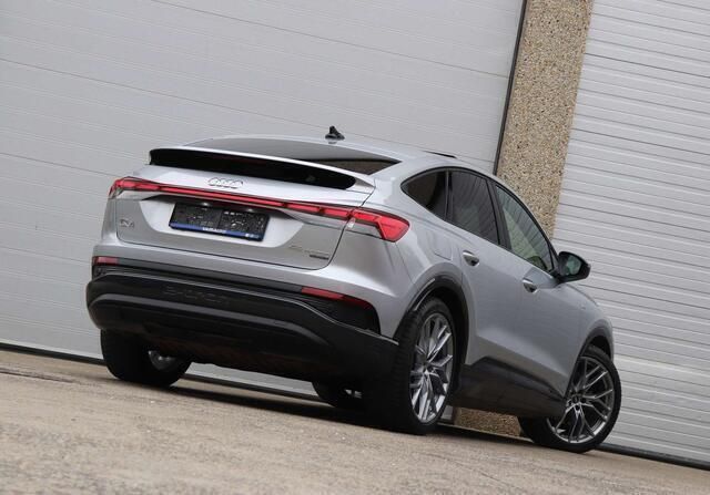 Occasion Audi Q4 Sportback e-tron S-Line 194 kW (265 PK) 2022 Zilver SUV