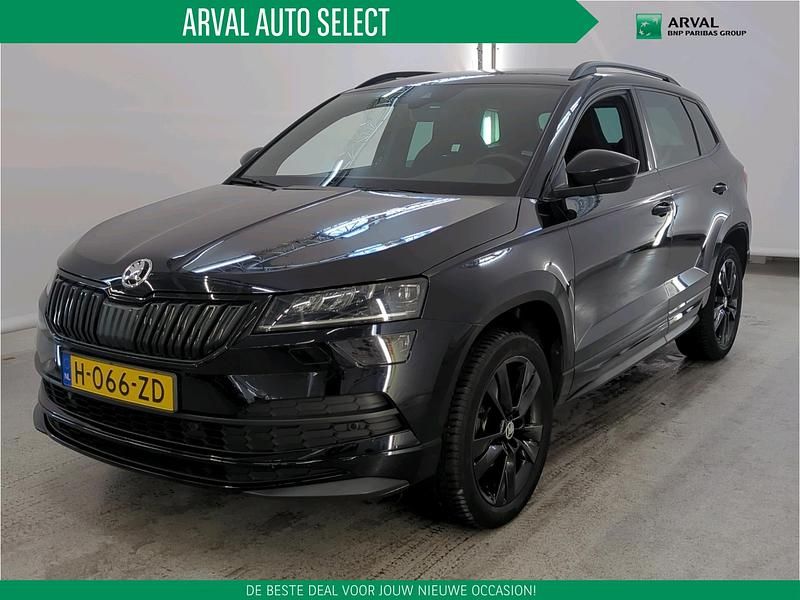 Zwart Gebruikt 2020 Skoda Karoq Business Line SUV | € 25.450 (Eerlijke prijs) - Afbeelding 1/3