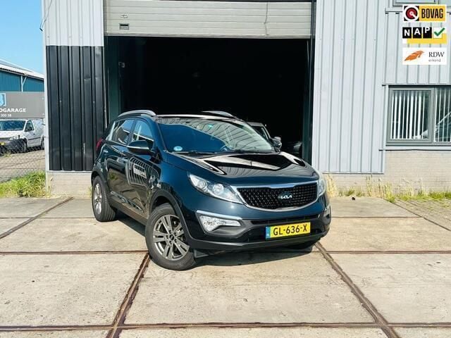 Zwart Gebruikt 2015 Kia Sportage SUV | € 12.699 (Eerlijke prijs) - Afbeelding 1/4