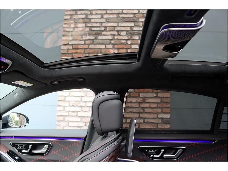 Occasion Mercedes S63 AMG AMG 804 PK (591 kW) 2023 Grijs Sedan