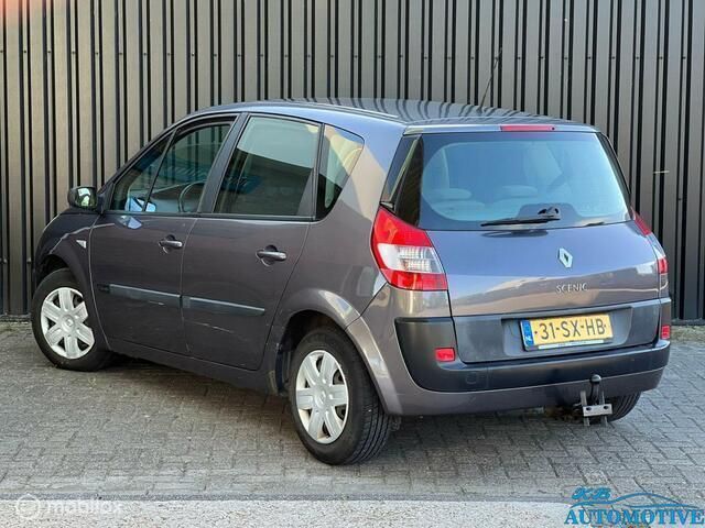 Occasion Renault Scénic II Dynamique 111 PK (81 kW) 2006 Grijs MPV