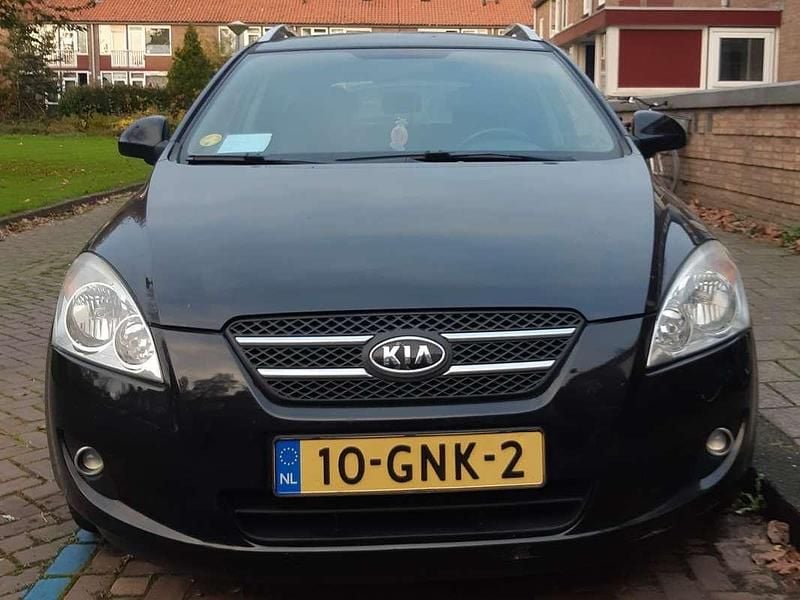 Zwart Gebruikt 2008 Kia Ceed Stationwagen | € 1.600 (Goede deal) - Afbeelding 1/4