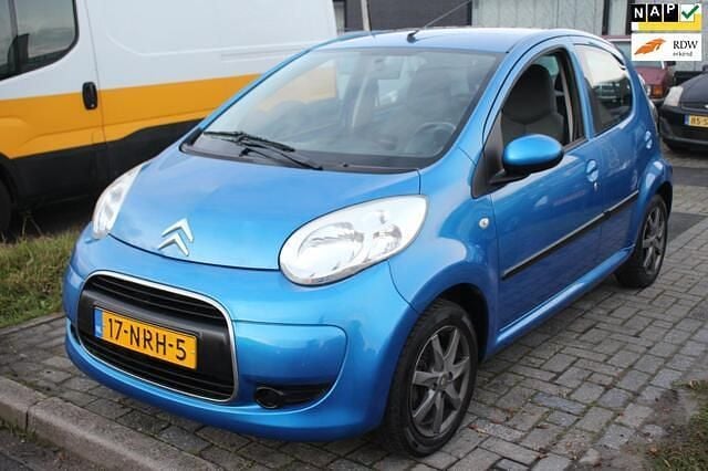 Blauw (metallic) Gebruikt 2011 Citroën C1 Hatchback | € 1.995 (Goede deal) - Afbeelding 1/4