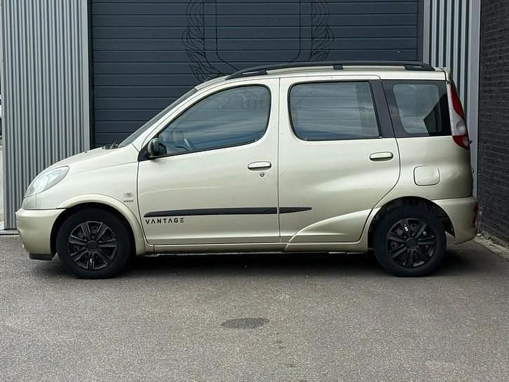 Occasion Toyota Yaris Sol 86 PK (63 kW) 2002 Stationwagen