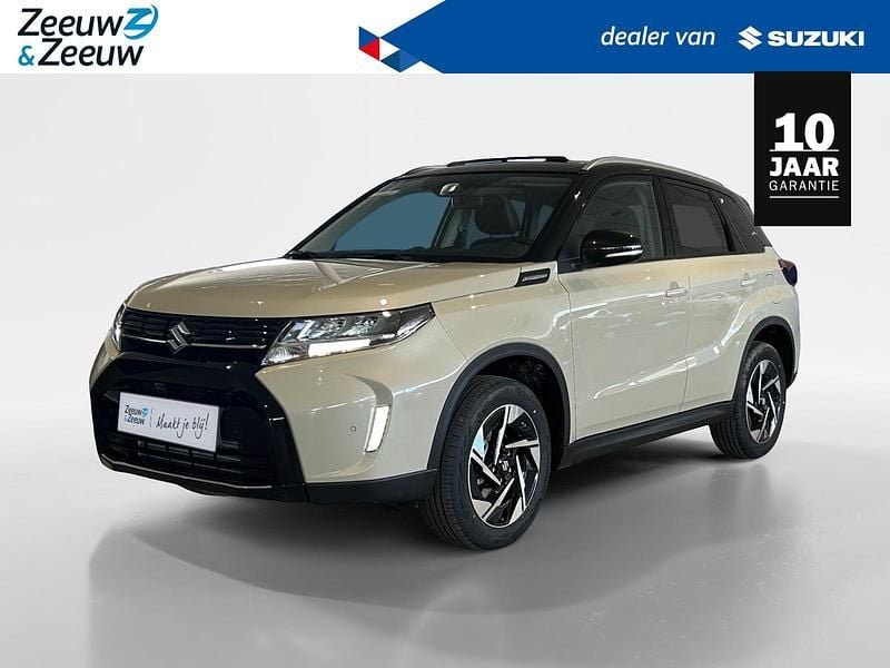 Wit is gratis, andere kleuren tegen meerprijs Nieuw 2026 Suzuki Vitara Style SUV | € 32.050 (Eerlijke prijs) - Afbeelding 1/4