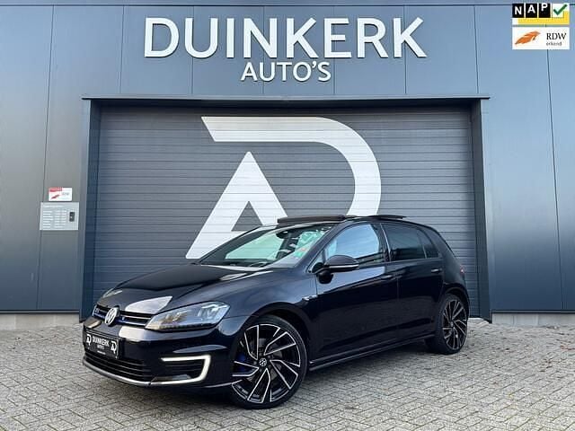 Zwart Gebruikt 2016 VW Golf VII GTE Hatchback | € 10.950 (Super prijs) - Afbeelding 1/4
