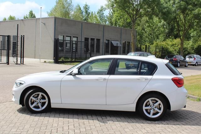 Occasion BMW 118 Executive 136 PK (100 kW) 2017 Wit Hatchback
