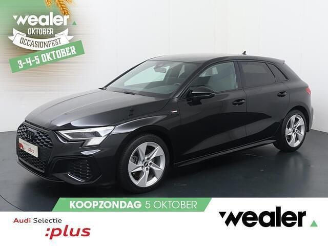 Zwart Gebruikt 2021 Audi A3 Sportback Hatchback | € 28.940 (Eerlijke prijs) - Afbeelding 1/3