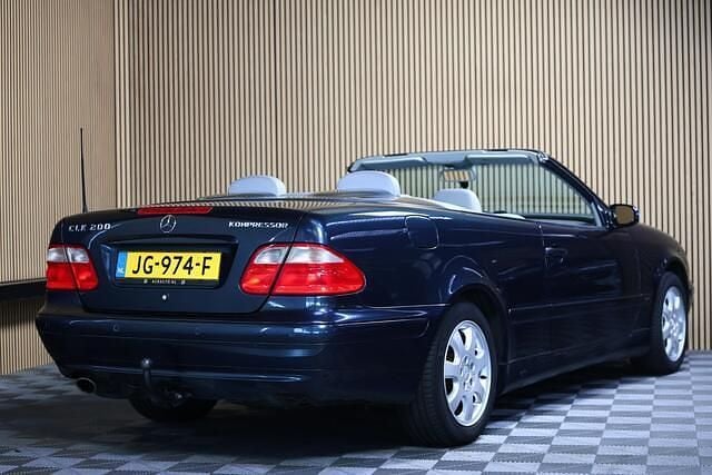 Occasion Mercedes CLK200 Avantgarde 165 PK (121 kW) 2001 Zwart Cabriolet