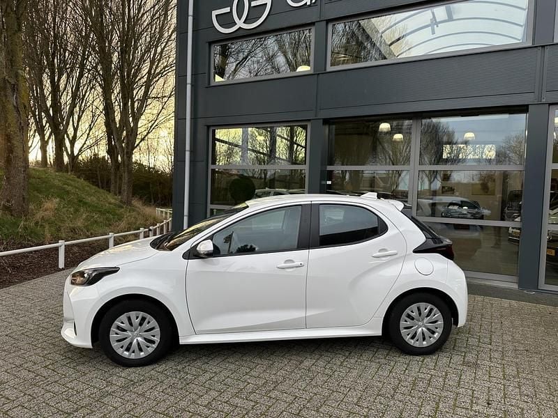 Occasion Toyota Yaris Hybrid Active 2023 Wit Hatchback