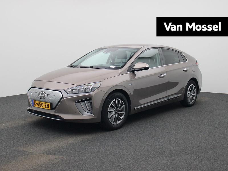 Bruin Gebruikt 2021 Hyundai Ioniq Premium Hatchback | € 17.900 (Eerlijke prijs) - Afbeelding 1/3